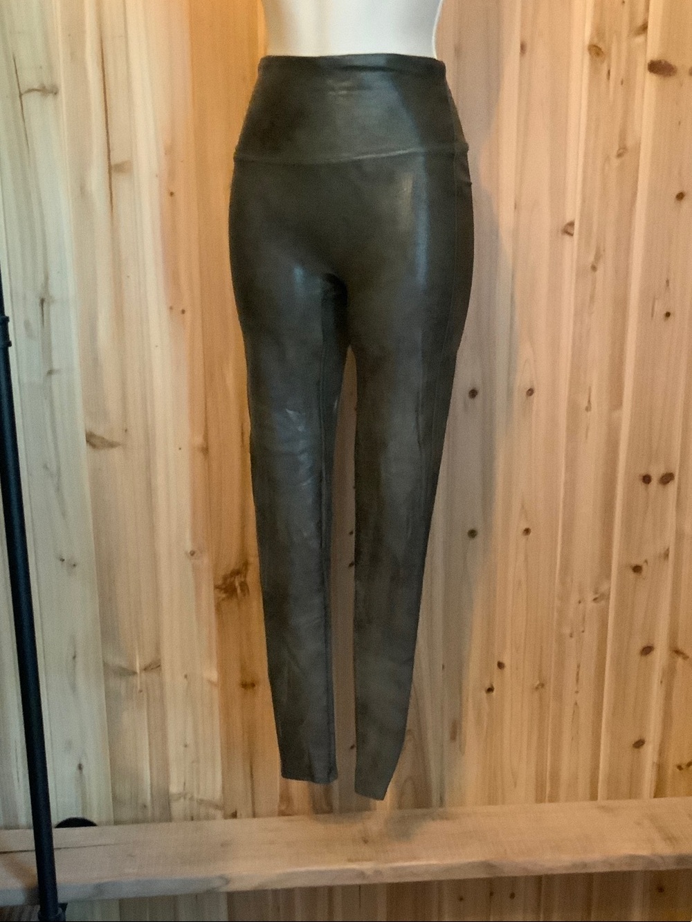 High-Waisted Olive Green Leather Leggings